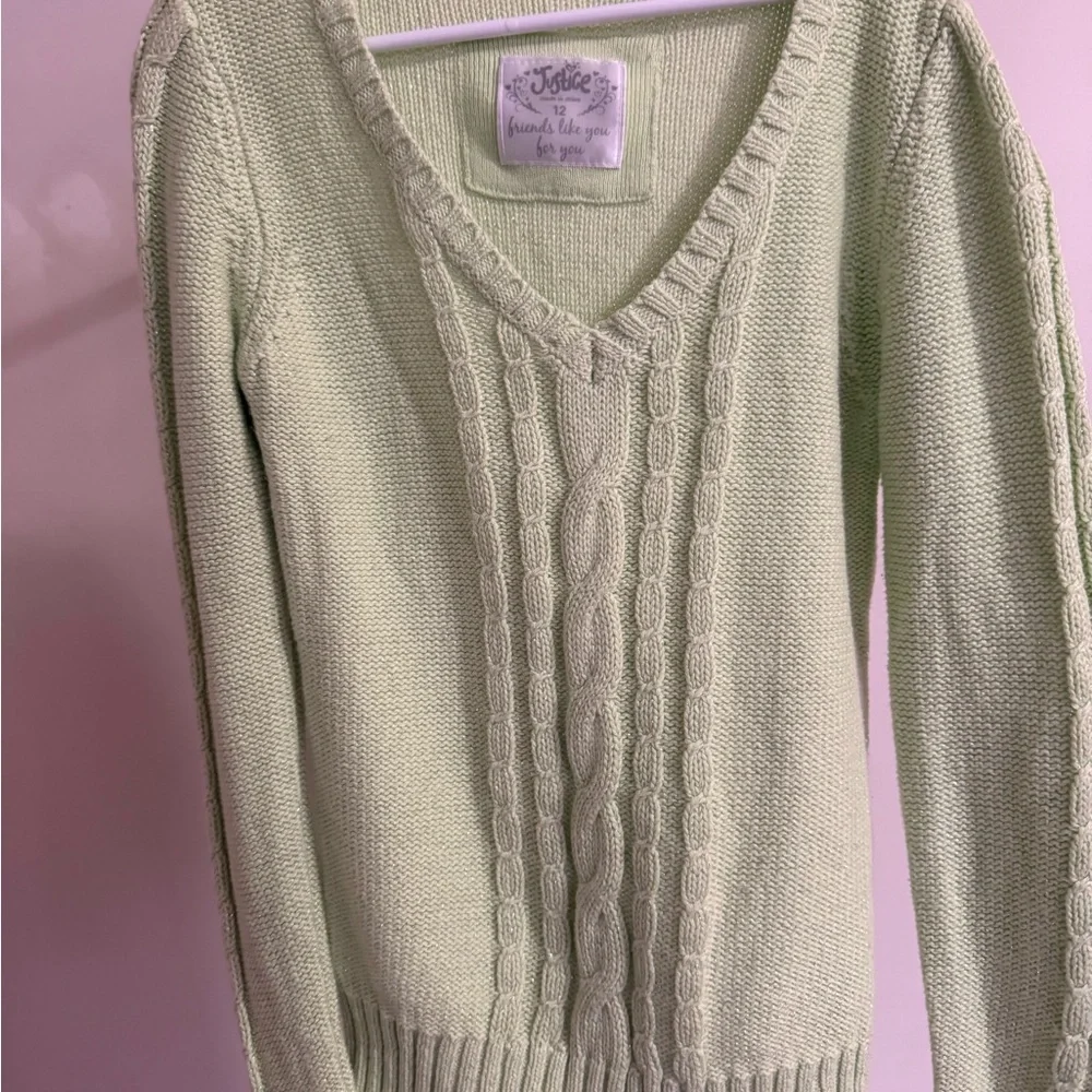 Justice V-Neck Cable-knit Sweater